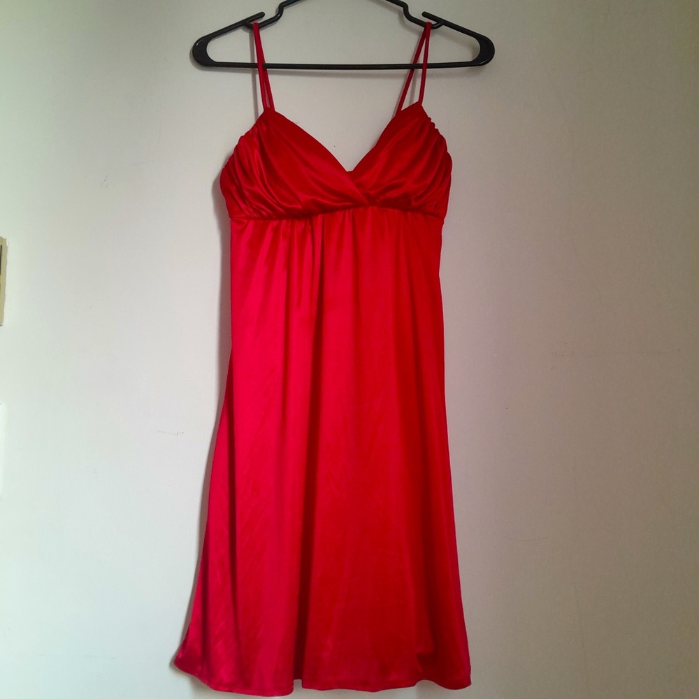Red dress XS
